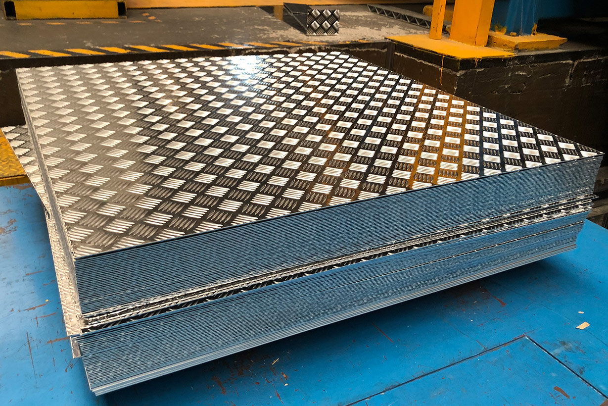 指針型花紋鋁板